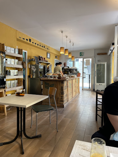 Specialty Coffee MAYAN ☕🥐 — GASTRONOMIA en Valencia